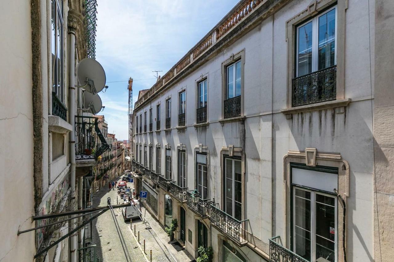 Cozy And Perfect Location Bairro Alto Chiado Lissabon