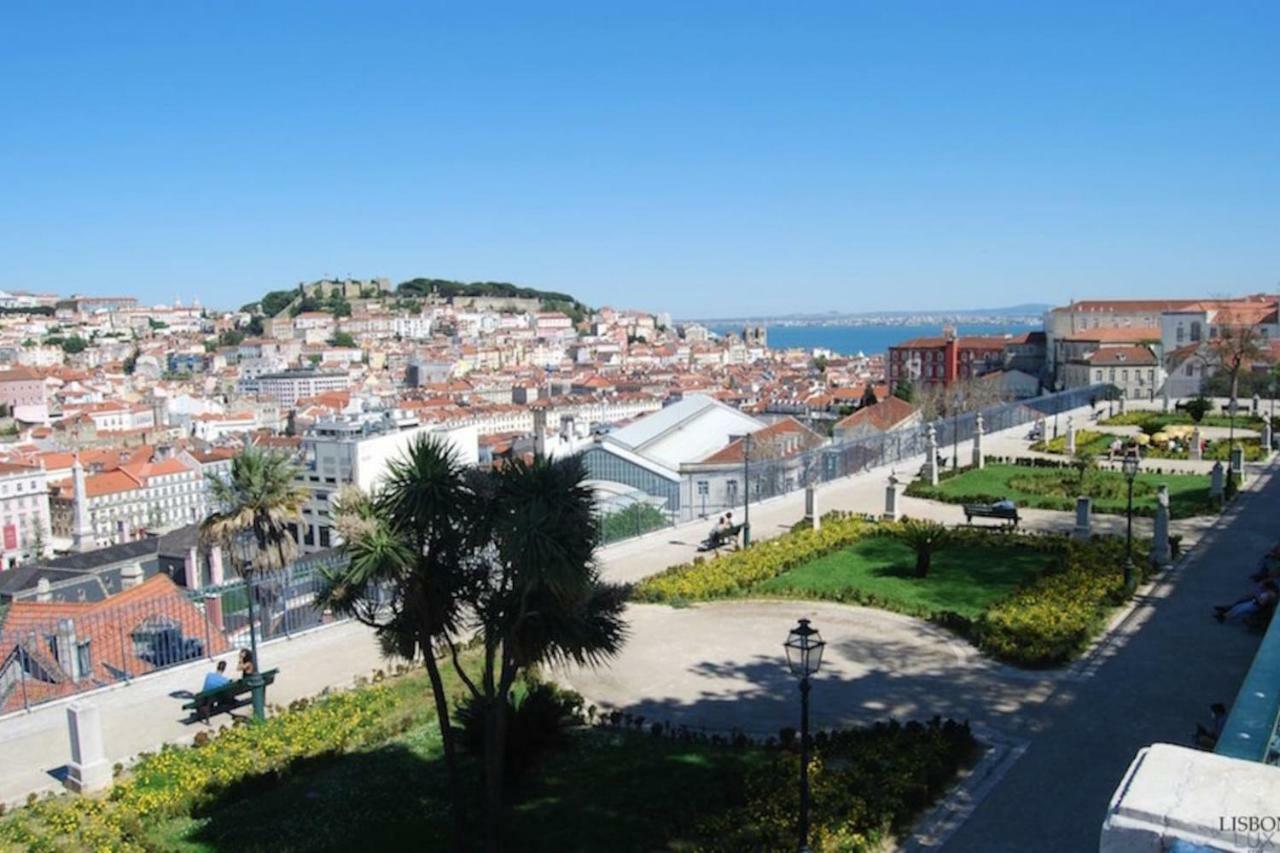 Apartment Cozy And Perfect Location Bairro Alto Chiado Lissabon